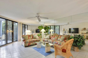 Atlantic Paradise by AvantStay Great Location w Balcony Outdoor Dining Shared Pool Hot Tub